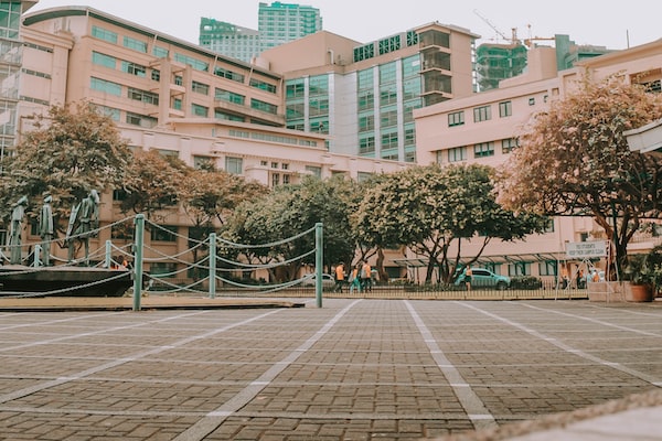 职高和大学宿舍的对比（职高和大学宿舍的对比作文）